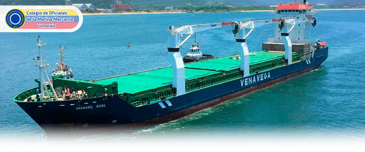 Buque mercante venezolano Venavega en navegación